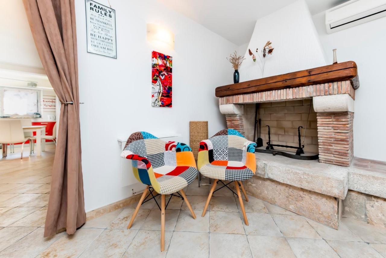 Dolce Studio Apartmani โรวีน ภายนอก รูปภาพ